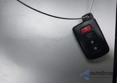 2018 Toyota Rav4 Xle from USA, damaged, VIN JTMRFREVXJD255764